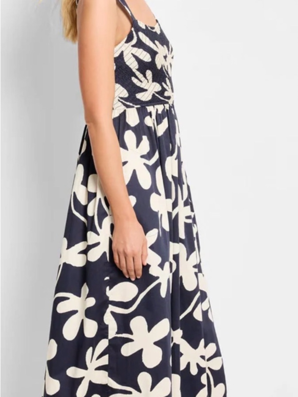 NIC+ZOE Navy and Cream Glowing Flower Sarah Dress - Picture 2 of 11